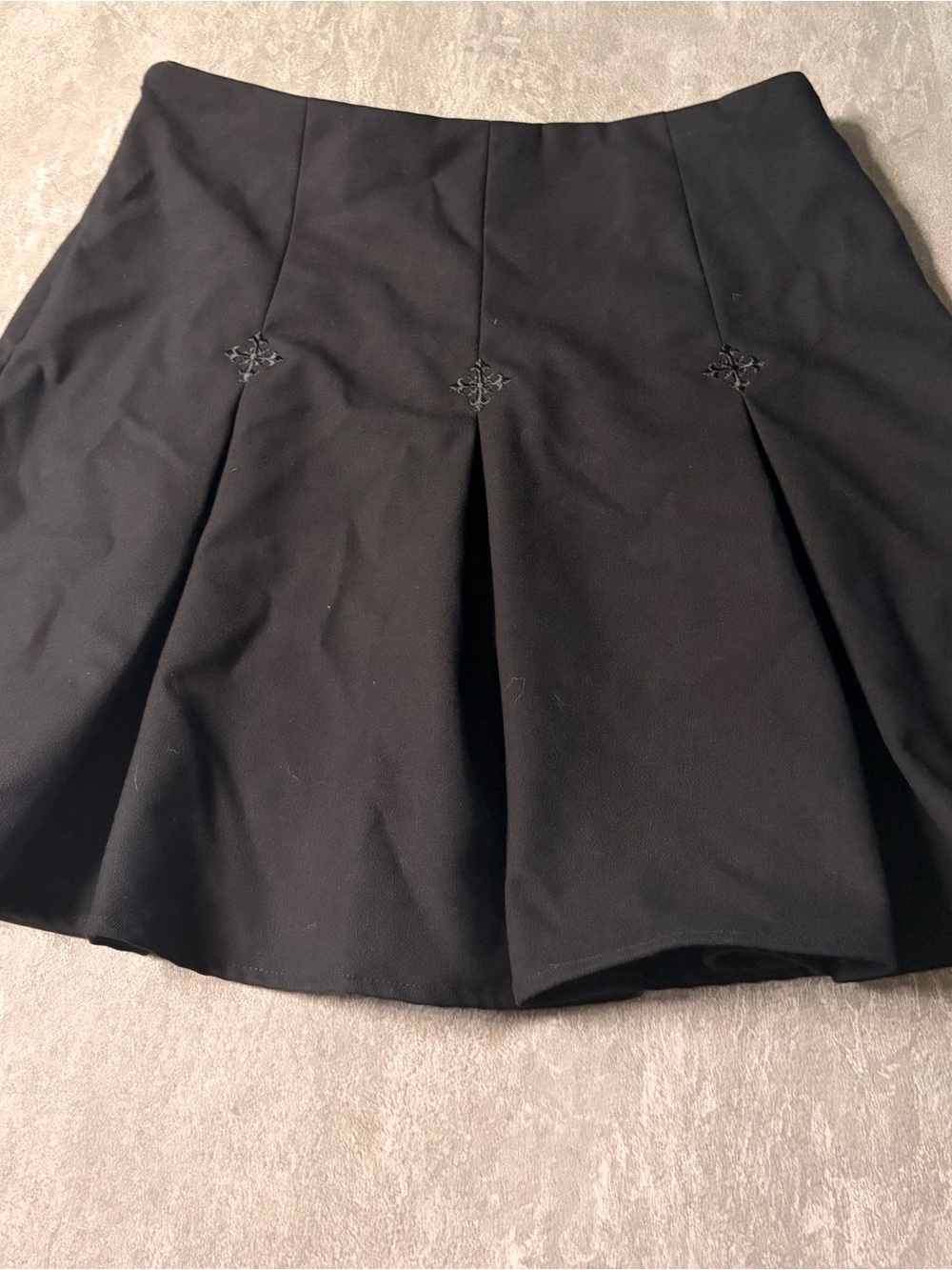Disturbia black pleated skirt